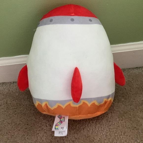 Rudy the Rocket Squishmallow - Picture 2 of 3